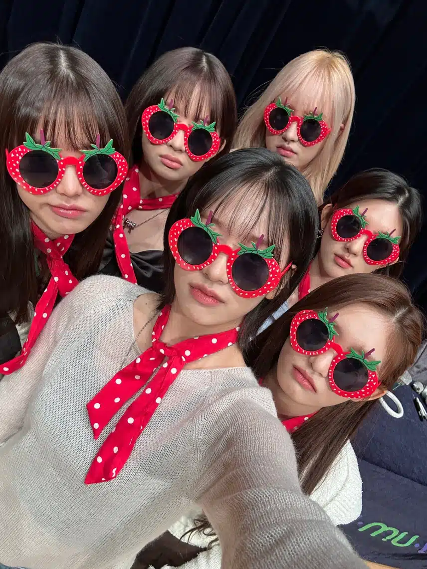 🍓딸기 선글라스 단체사진ㅋㅋㅋㅋ