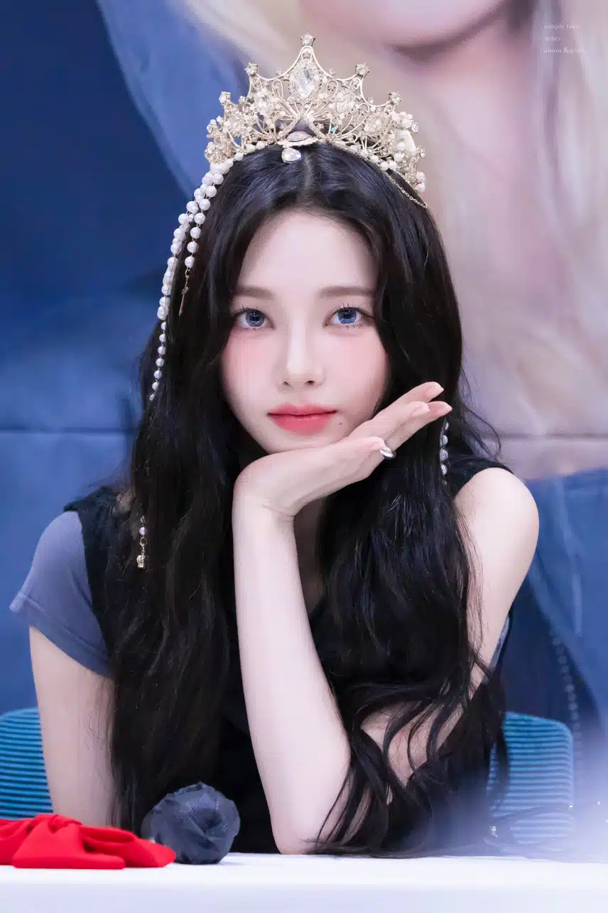 카리나 완전 공주님이야💗
