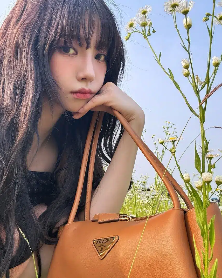 카리나 얼굴이 잘못했네