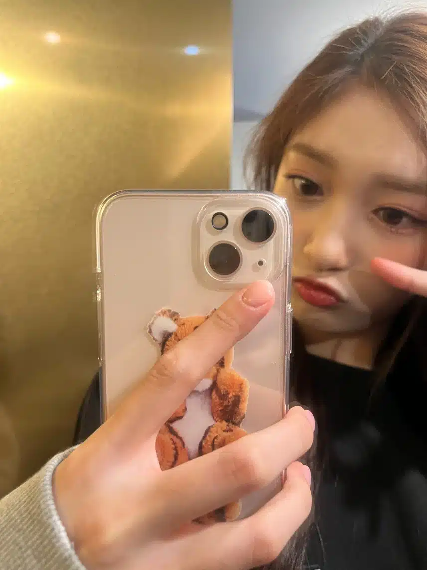 이서도 거울셀카 장인이야🪞💗