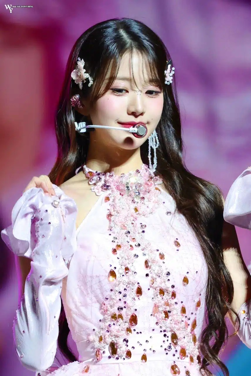 핑크핑크 런던 장원영 