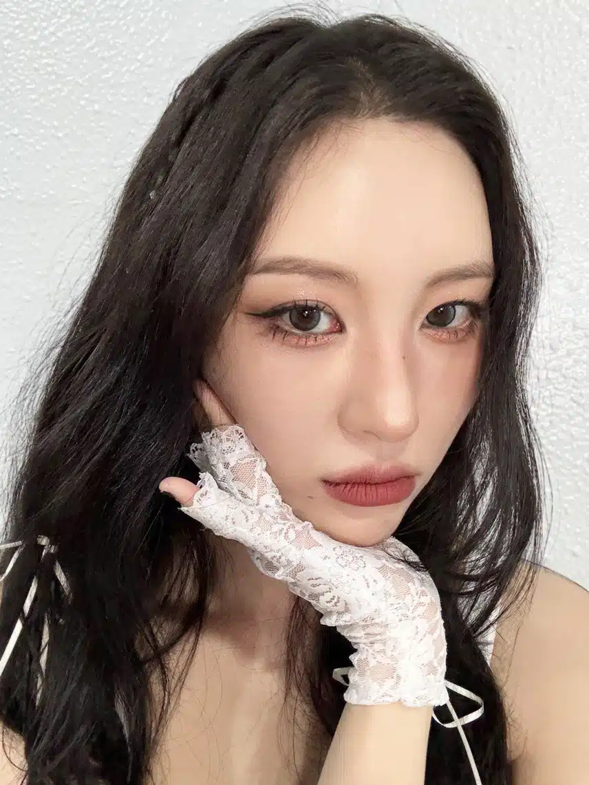 요즘 에이크업 반응좋은 선미