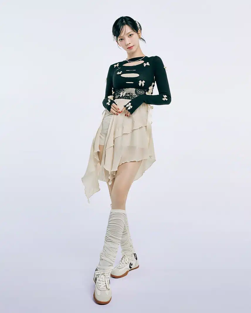 카리나 컨버스 이 착장 너무 예쁨🥹💗