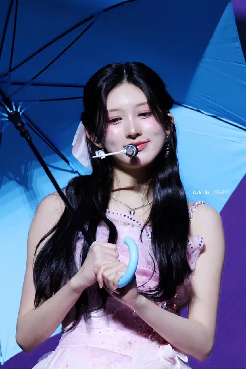 파란우산속 가을공주 