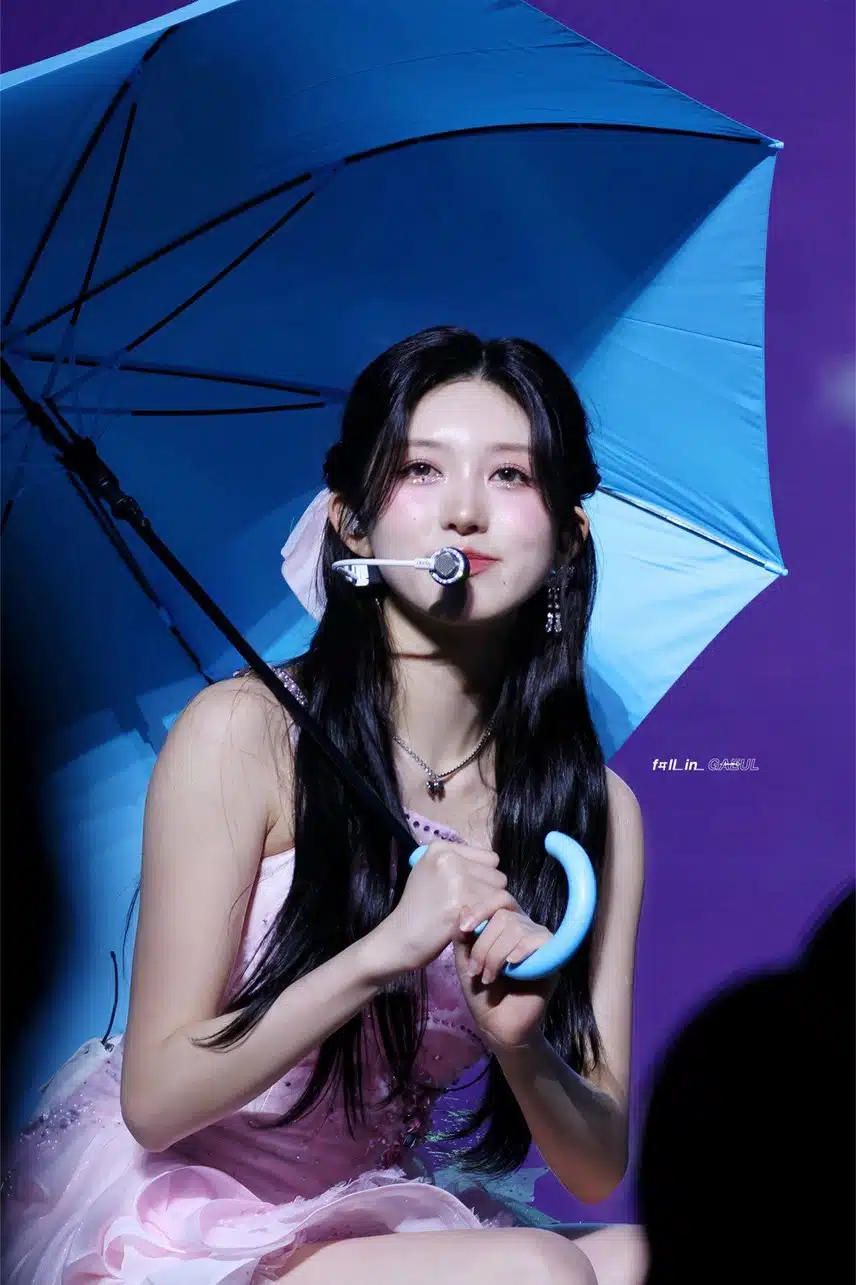 파란우산속 가을공주 