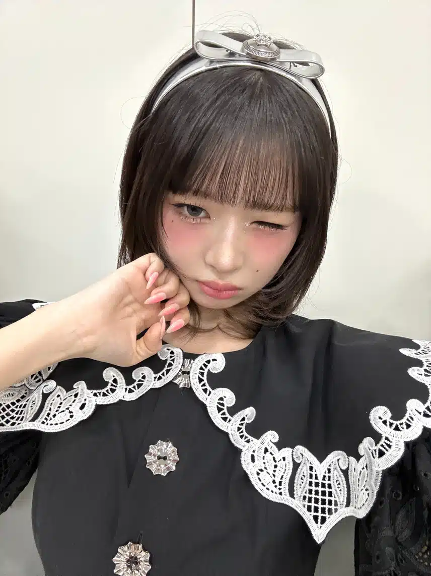 귀여움으로는 이길 자가 없다는 레이의 셀카