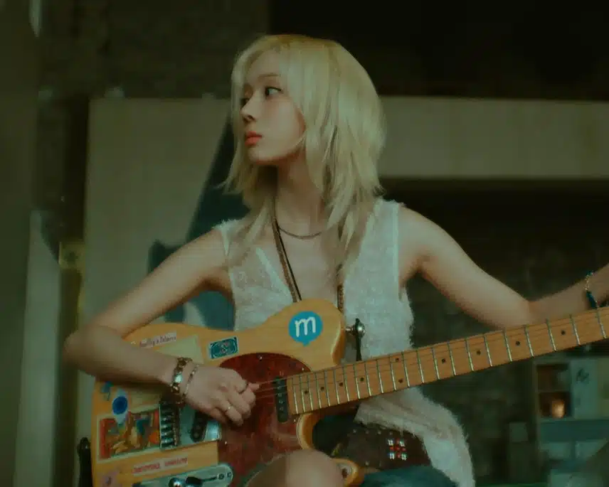 기타가 너무잘어울리는 윈터🎸💛