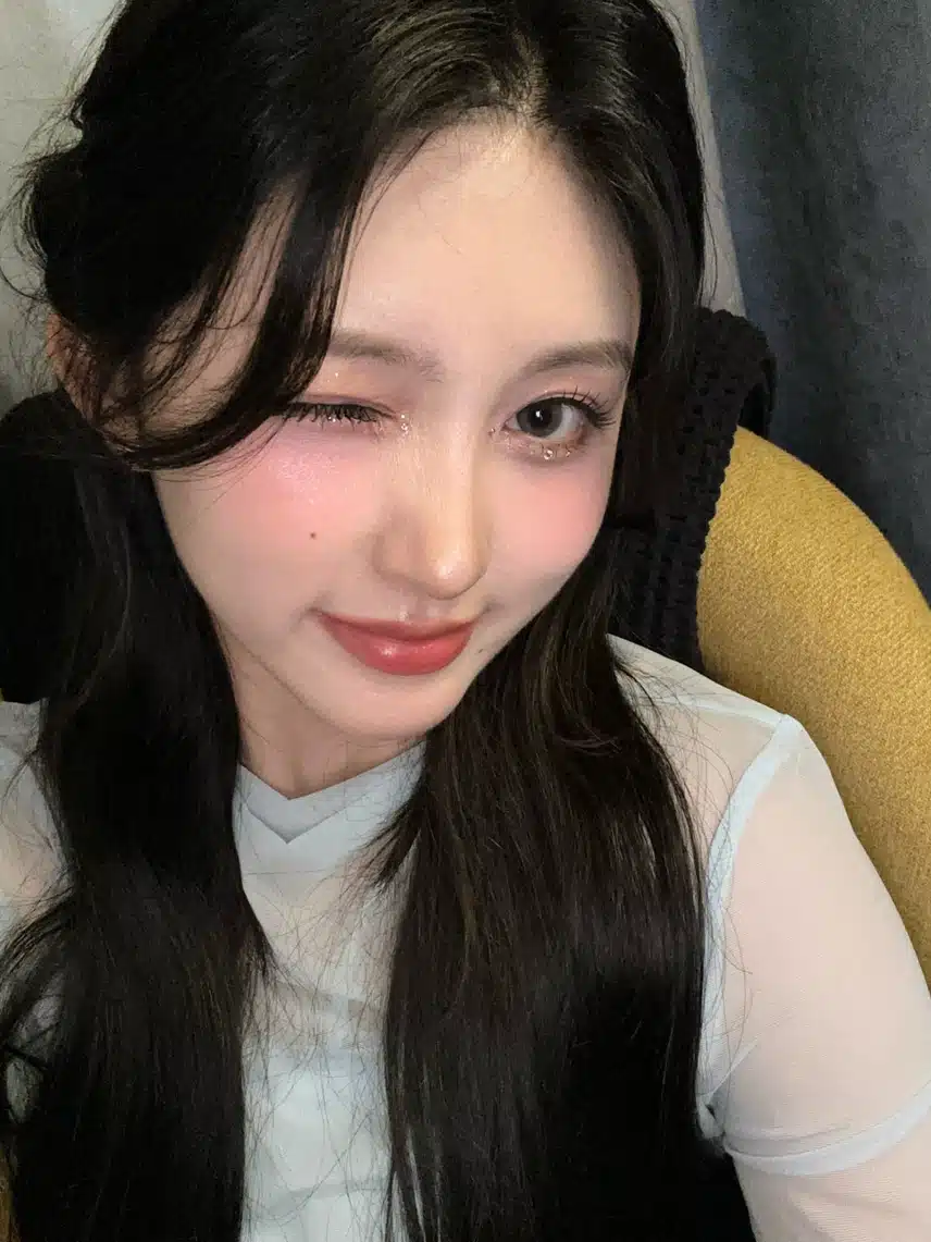 윙크 가을 셀카 업데이트📸