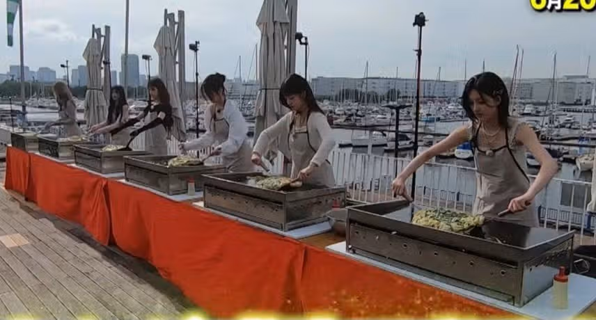 2.5kg짜리 전 뒤집는 아이브🤣