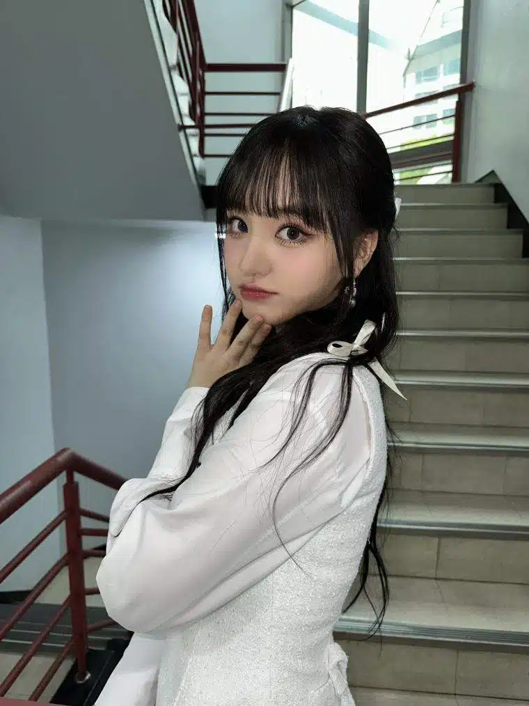 눈이 지인짜 큰 리즈👀