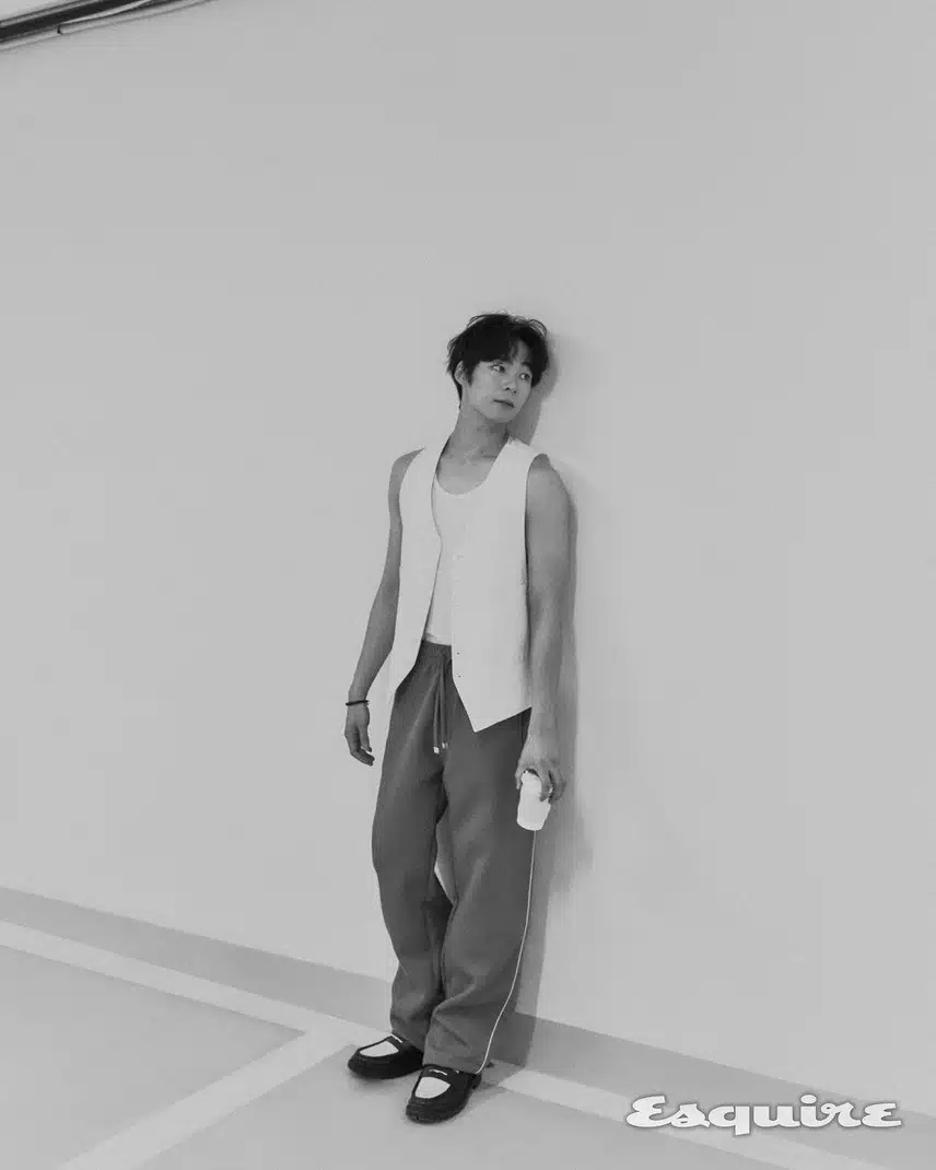 송건희 첫 화보 <에스콰이어> 7월호 공개