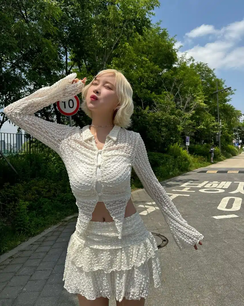 발랄한 강아지 같은 다영 인스타 업뎃
