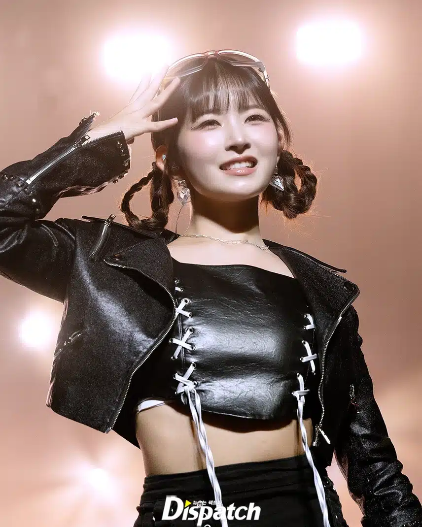 레이 런던 데뷔 디아이콘