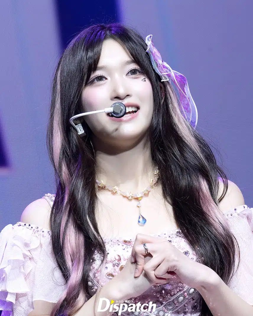 이서 런던 데뷔 디아이콘