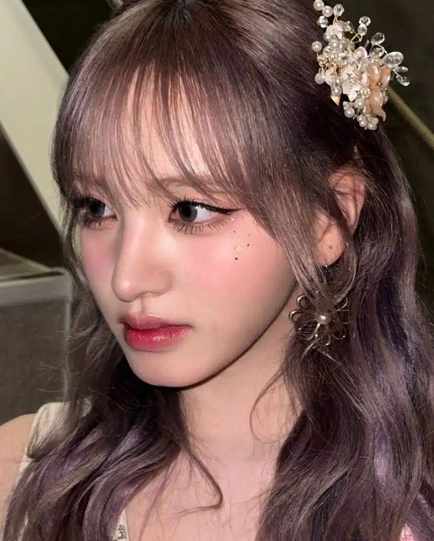 학교에서 제일예쁘다고 유명햇던 리즈✨️