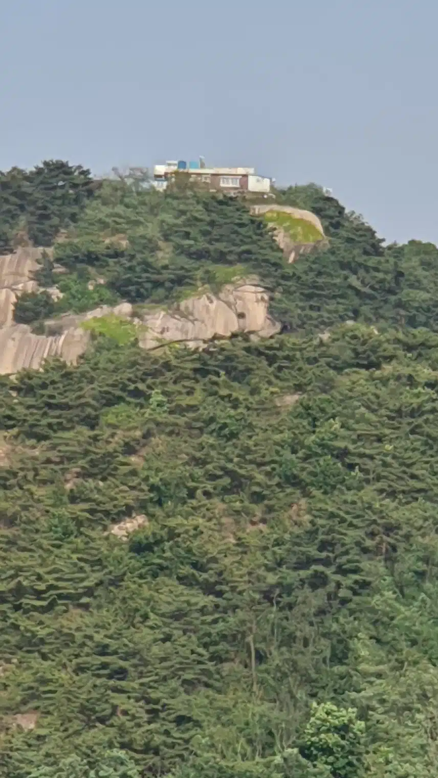 비어있는 막사