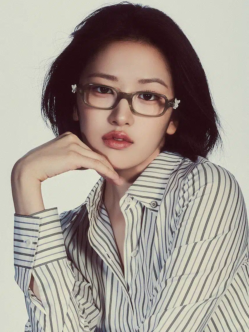 안유진 마르디 메크르디 화보