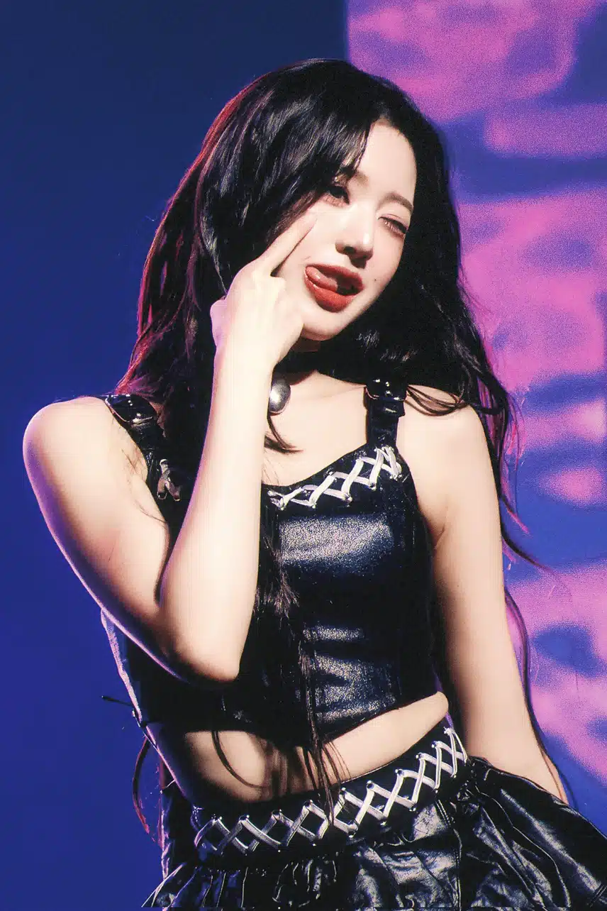 원영이 끼장난아닌 무대위모습🖤