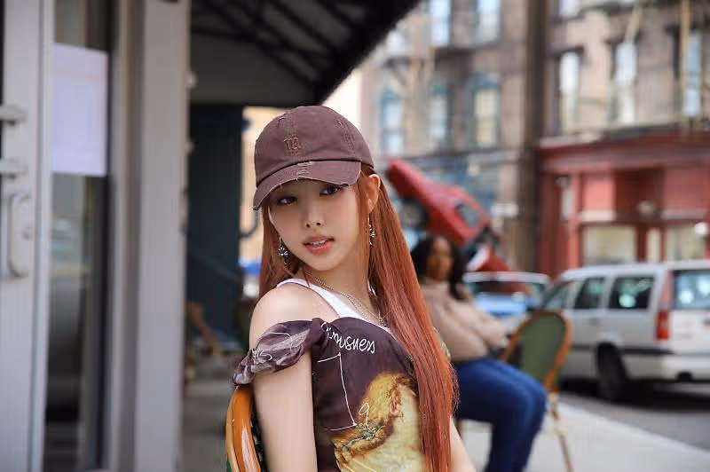 볼캡만 쓰면 Y2K 핫걸이 되