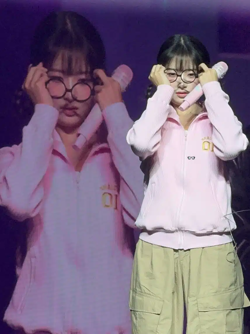 귀여운 너드미 레이ㅋㅋ