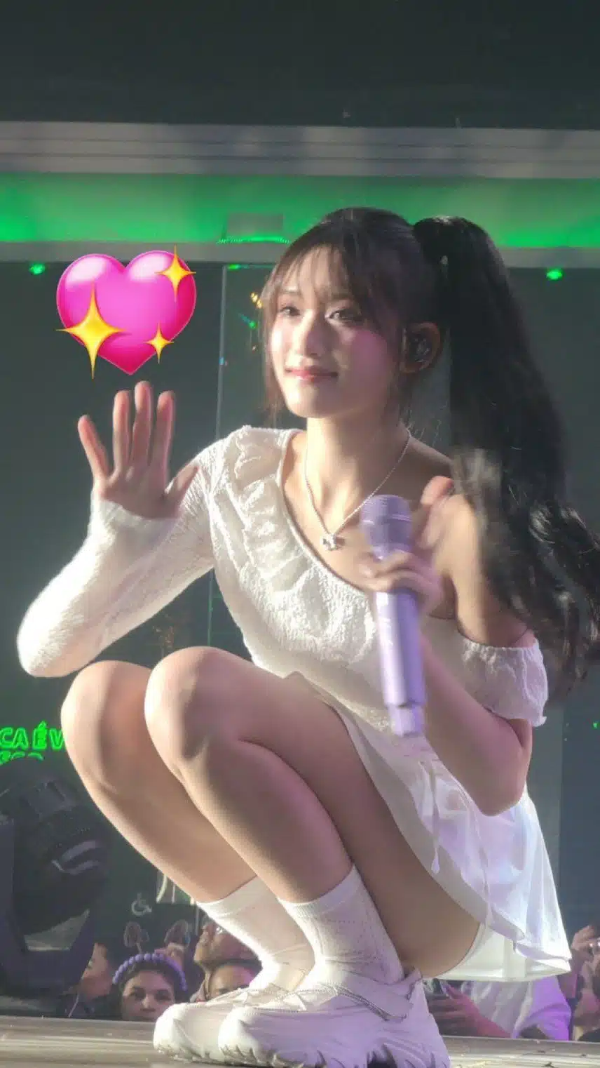 이서 해외에서 이렇게예쁘기잇어요?ㅜㅜ