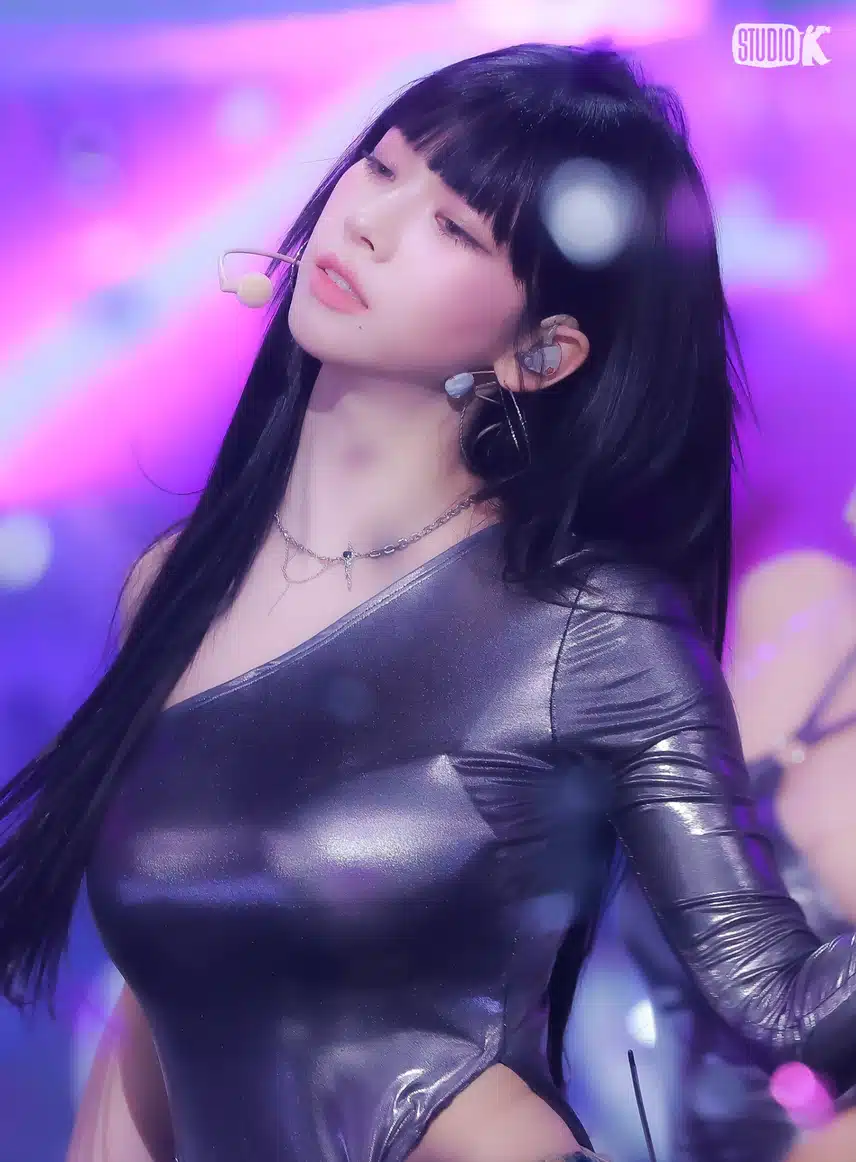카리나 이게 현실에서 가능한 비쥬얼임?