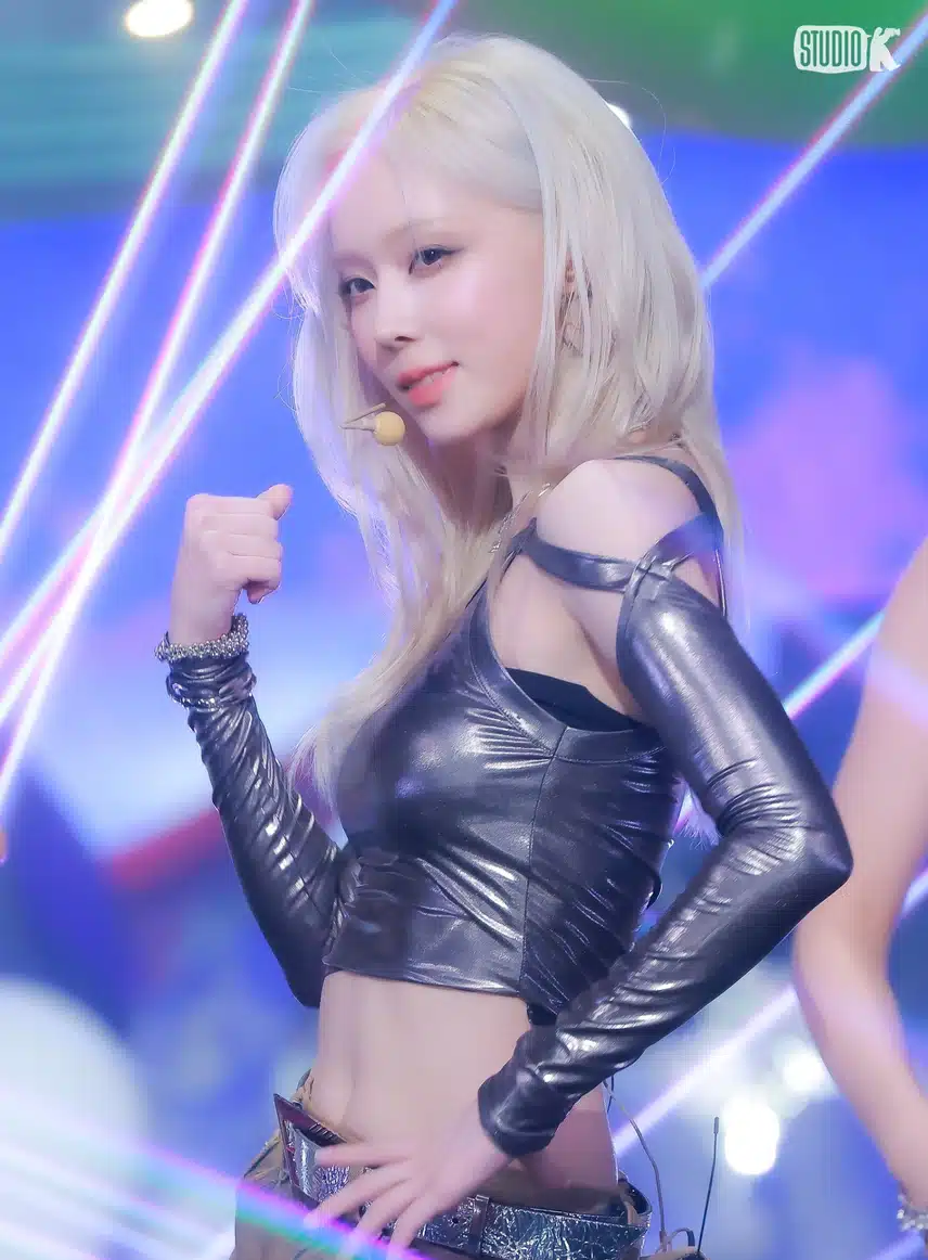 윈터가 저 홀리는데요?