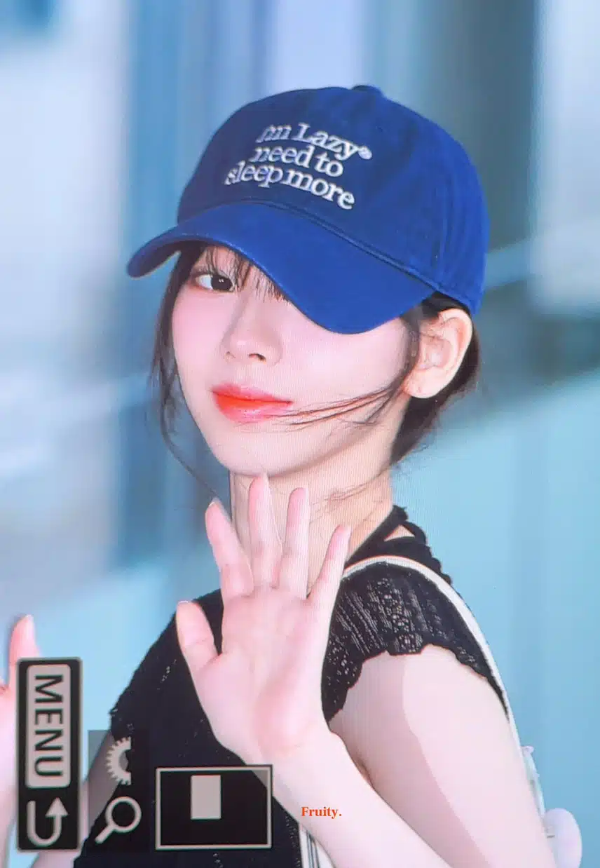 모자써도 예쁜 카리나