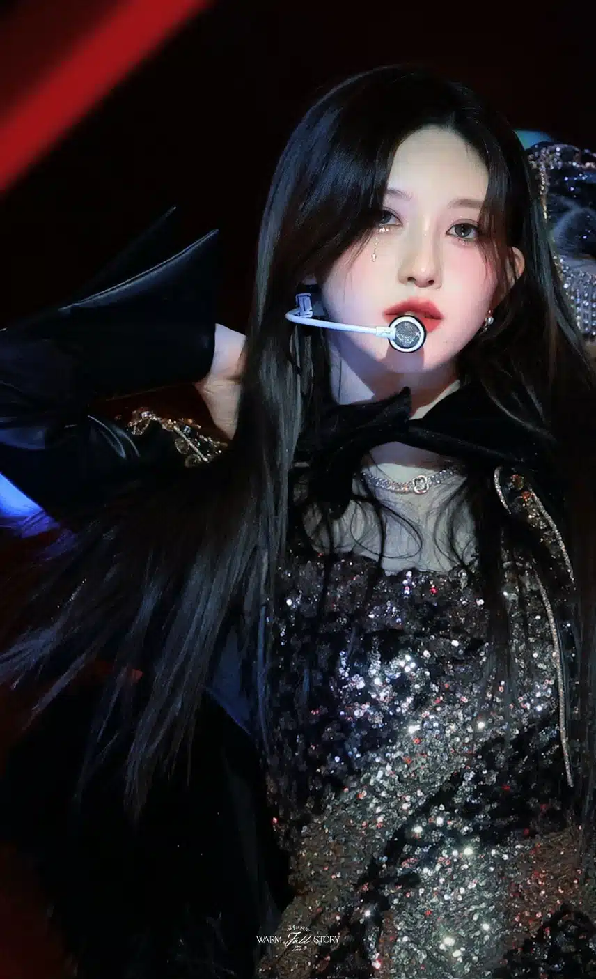 어둠의지배자 🖤가을