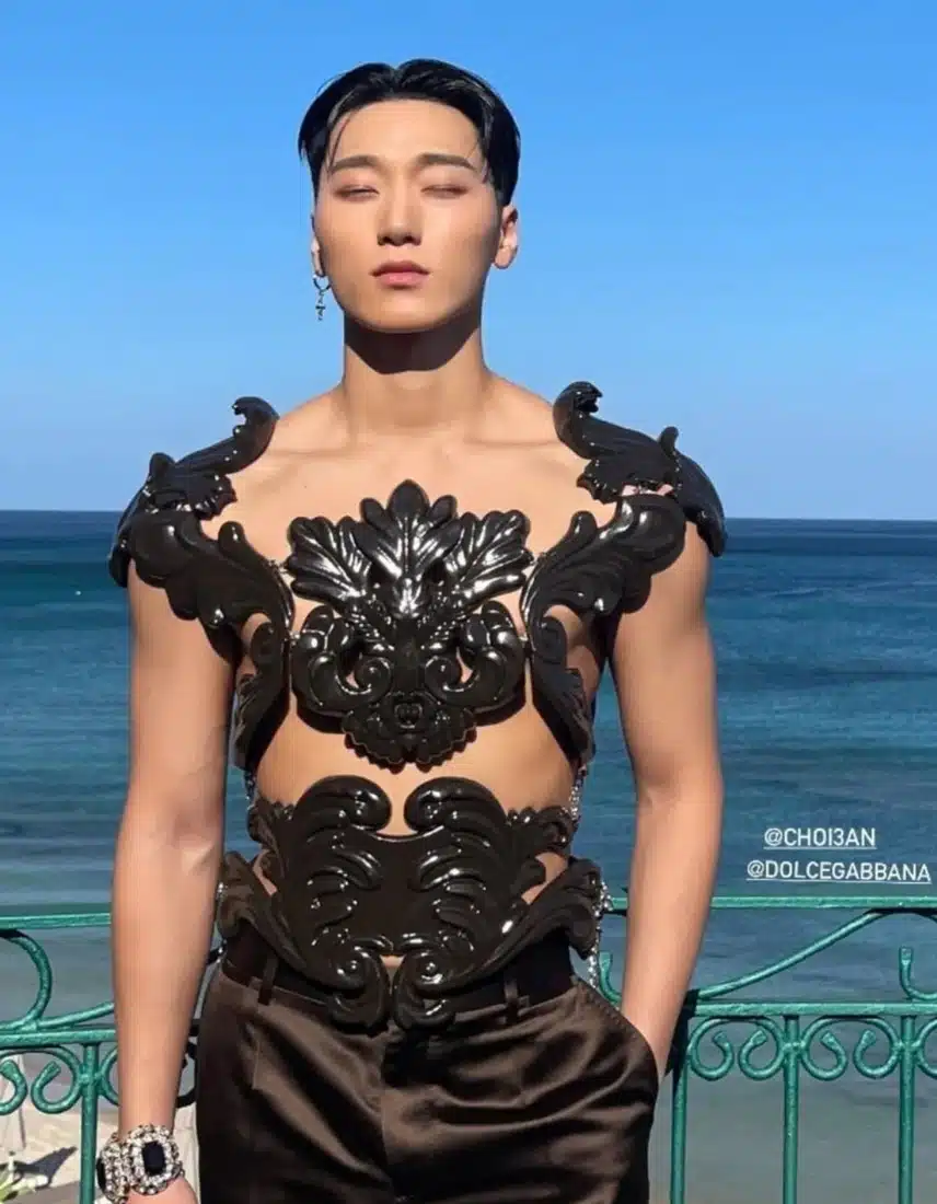 돌체앤가바나 쇼에 간 산 의상
