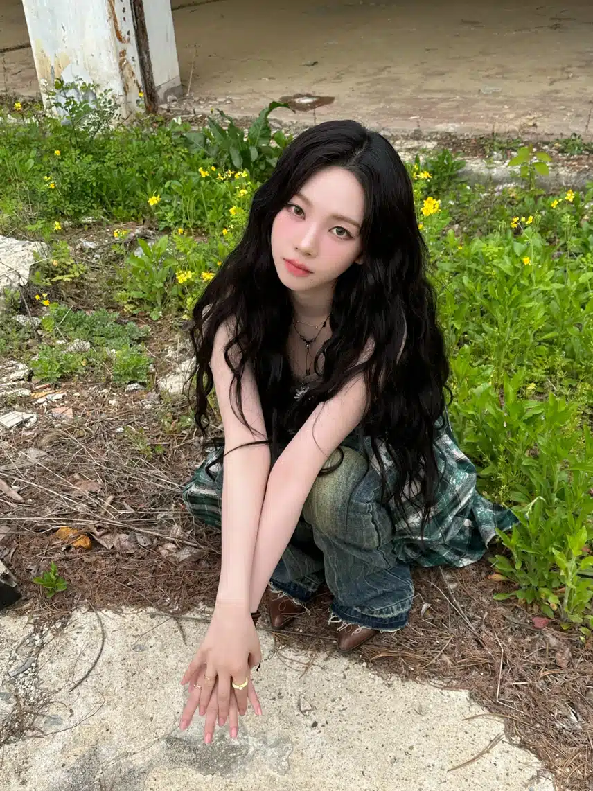 카리나 진짜 너무예쁨..🩷