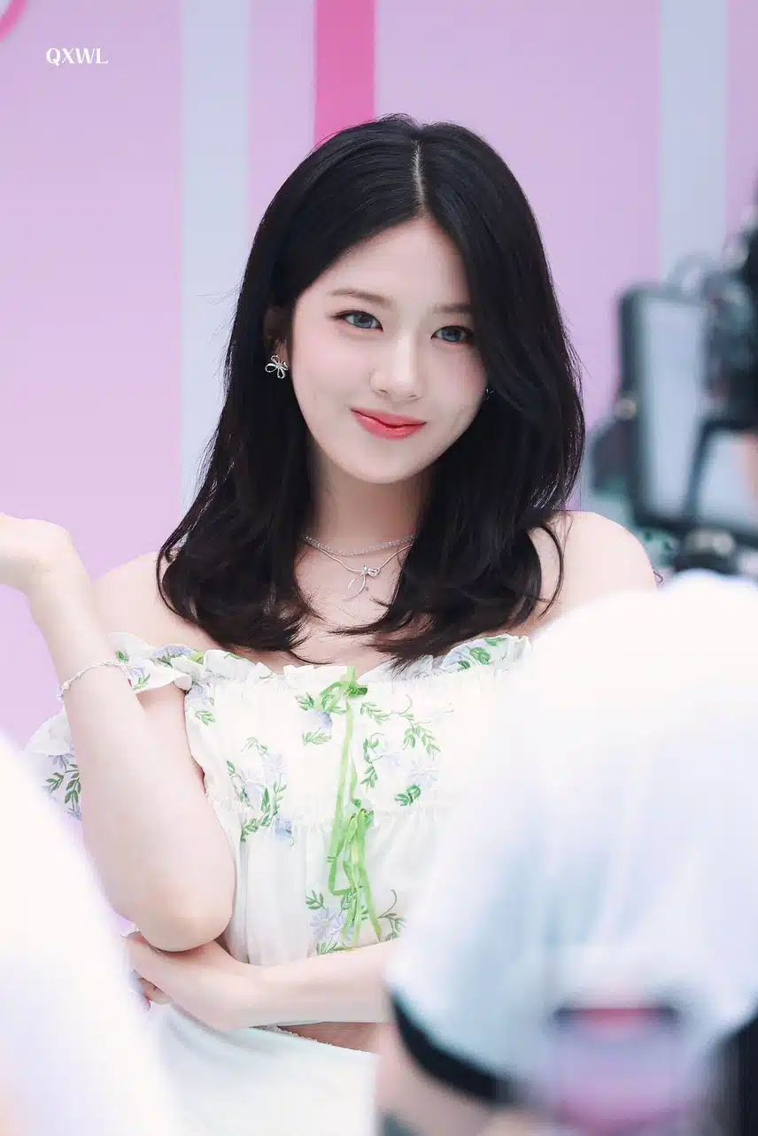 하나은행 행사 안유진 비쥬얼 미쳤다!