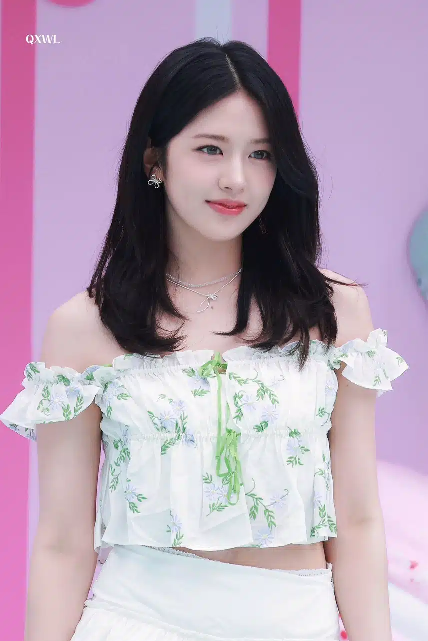 하나은행 행사 안유진 비쥬얼 미쳤다!