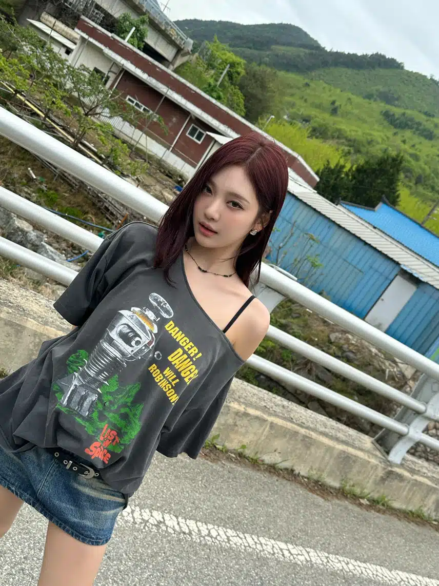 눈빛 카리스마 있는데👀??