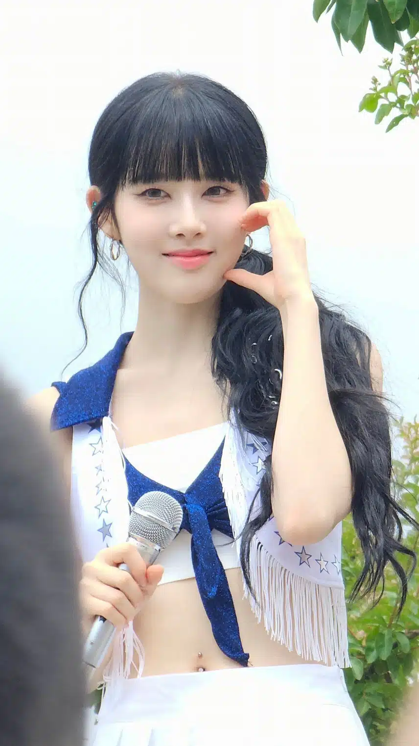 뮤뱅 미팬 시은이 청량해🩵