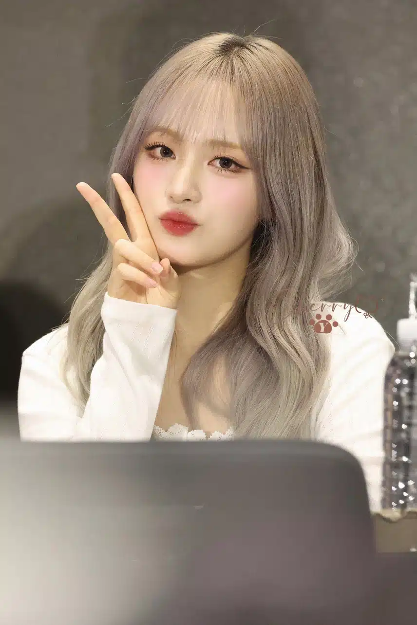 오늘 리즈 비주얼 장난아님🤭