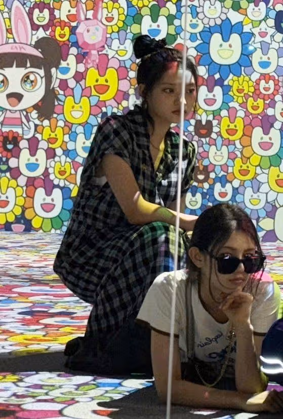 일본에서 체크셔츠 해린🩷