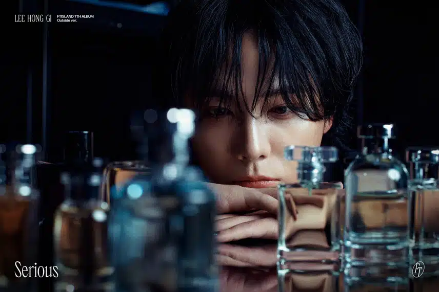 Outside ver. 이홍기 [Serious] JACKET POSTER 