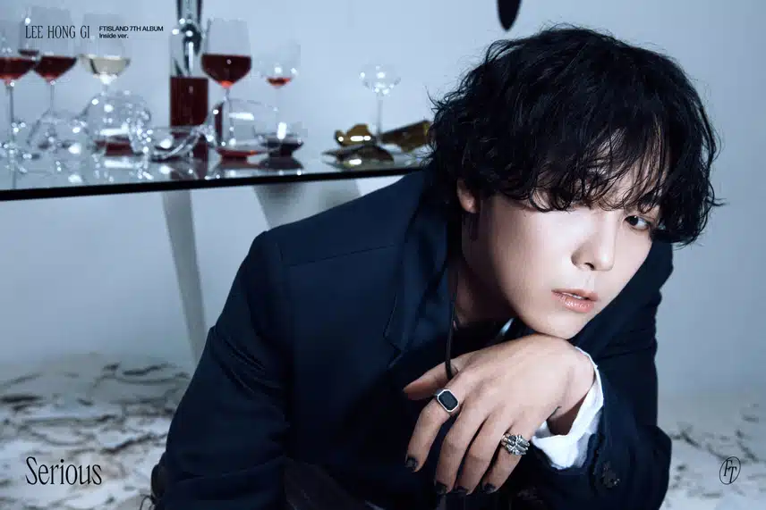 Inside ver. (2) 이홍기 [Serious] JACKET POSTER 