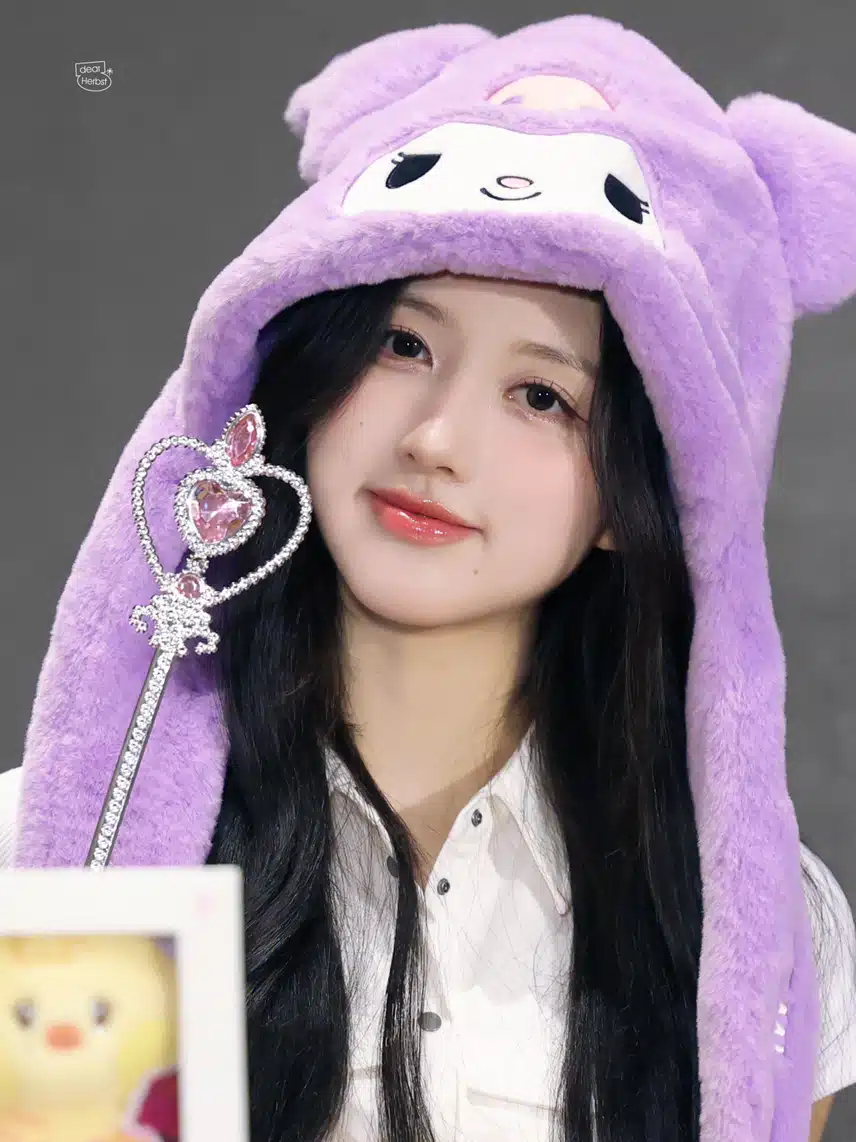 쿠로미 모자도 잘 어울리는 가을