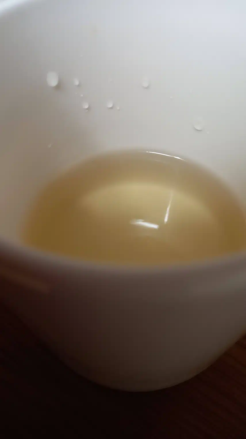 물 마셔요