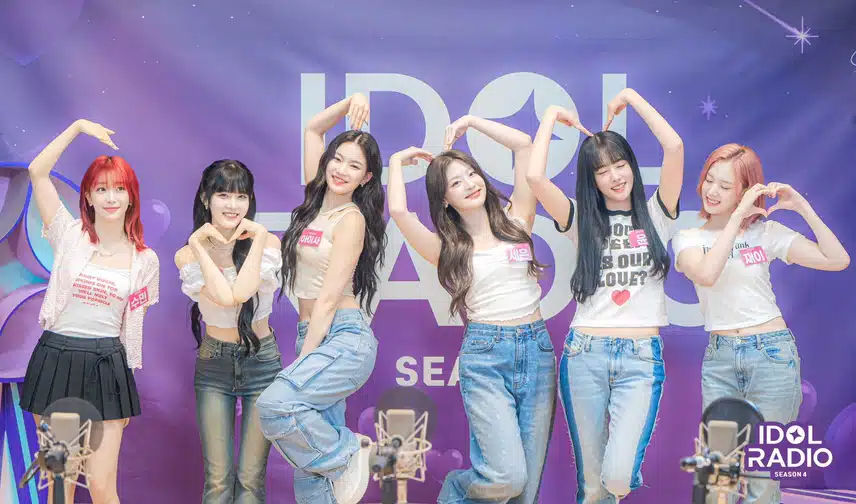 240708 아이돌라디오 스테이씨 단체사진