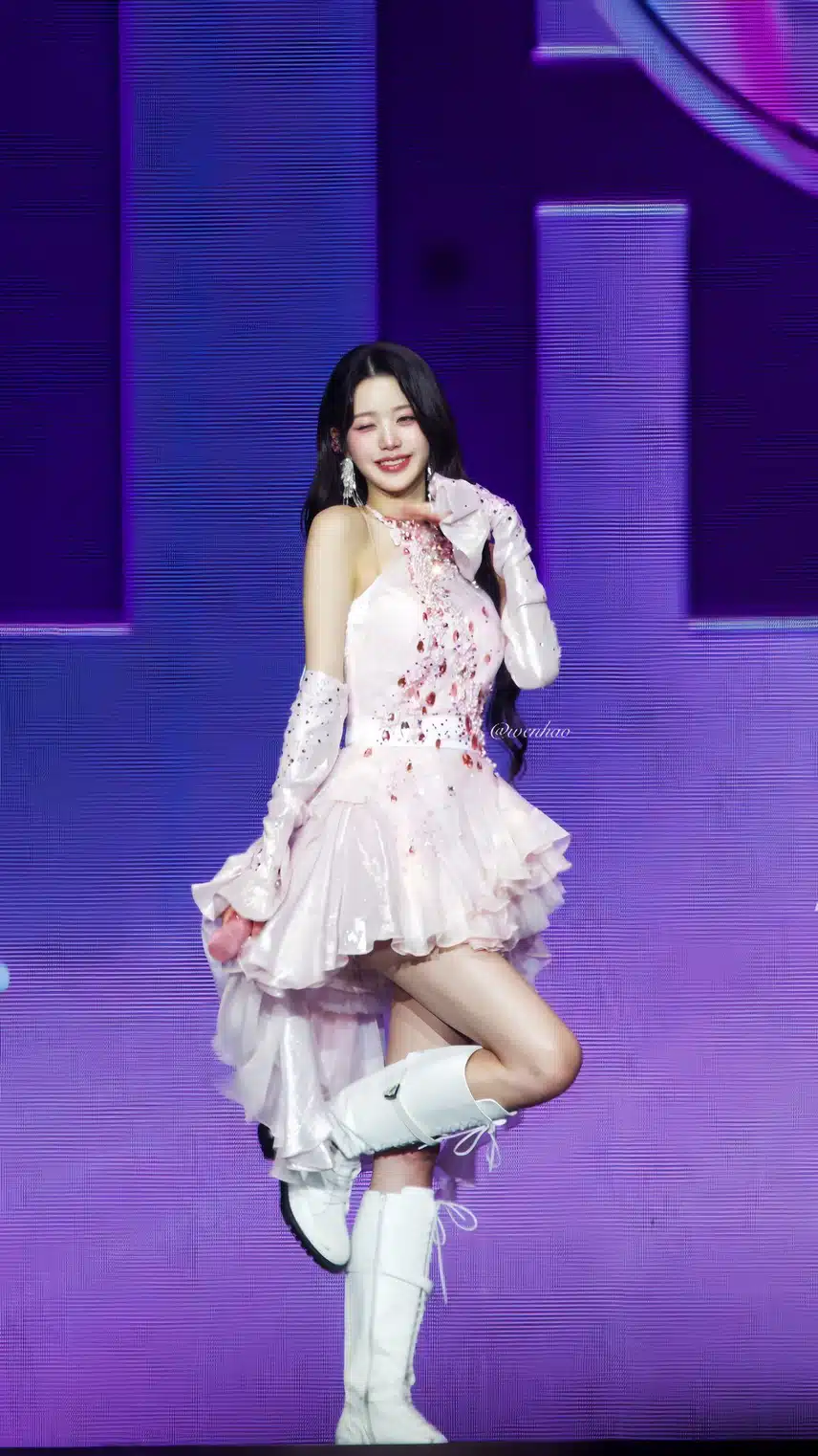 원영이 이렇게 예뻐도되는건가🤔