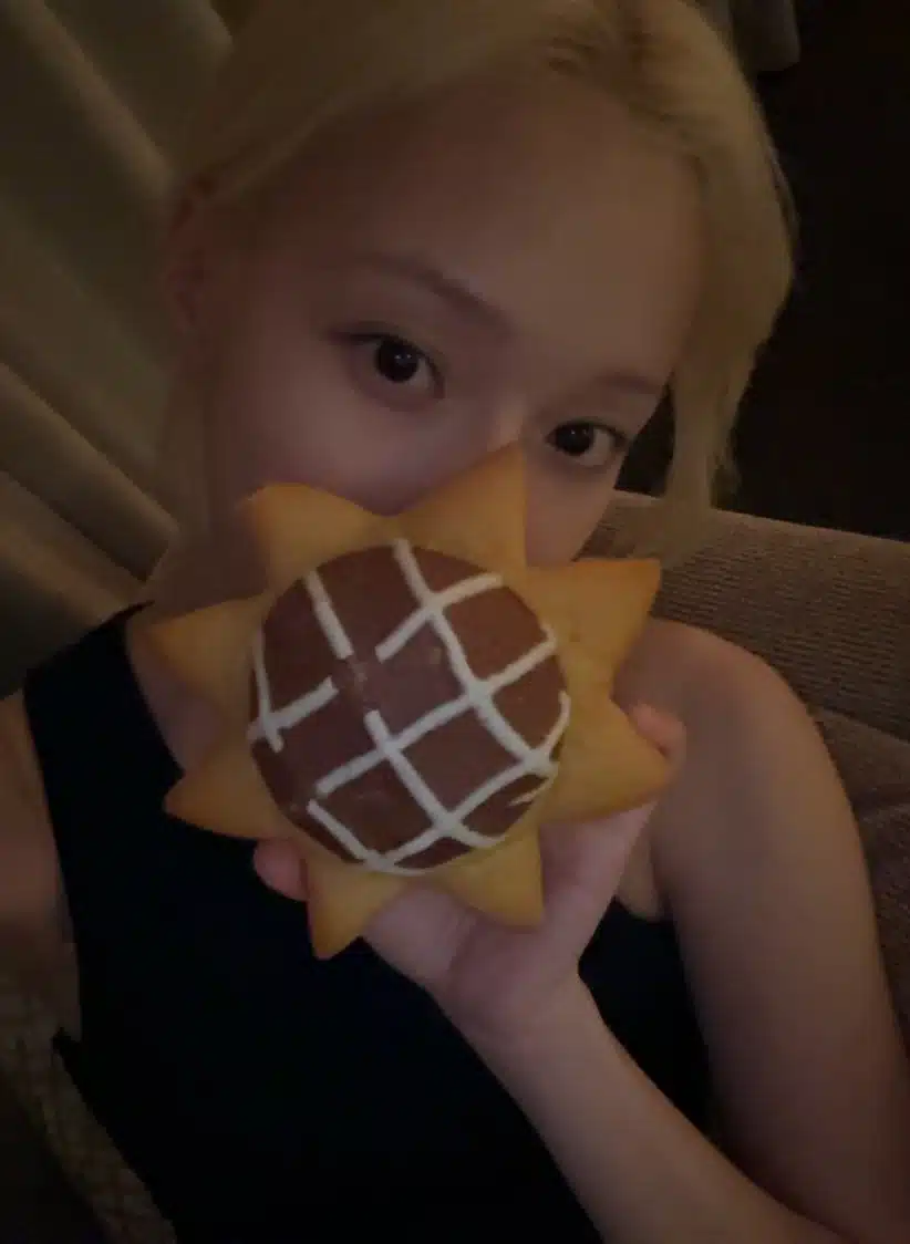 빵 자랑 하는 윈터