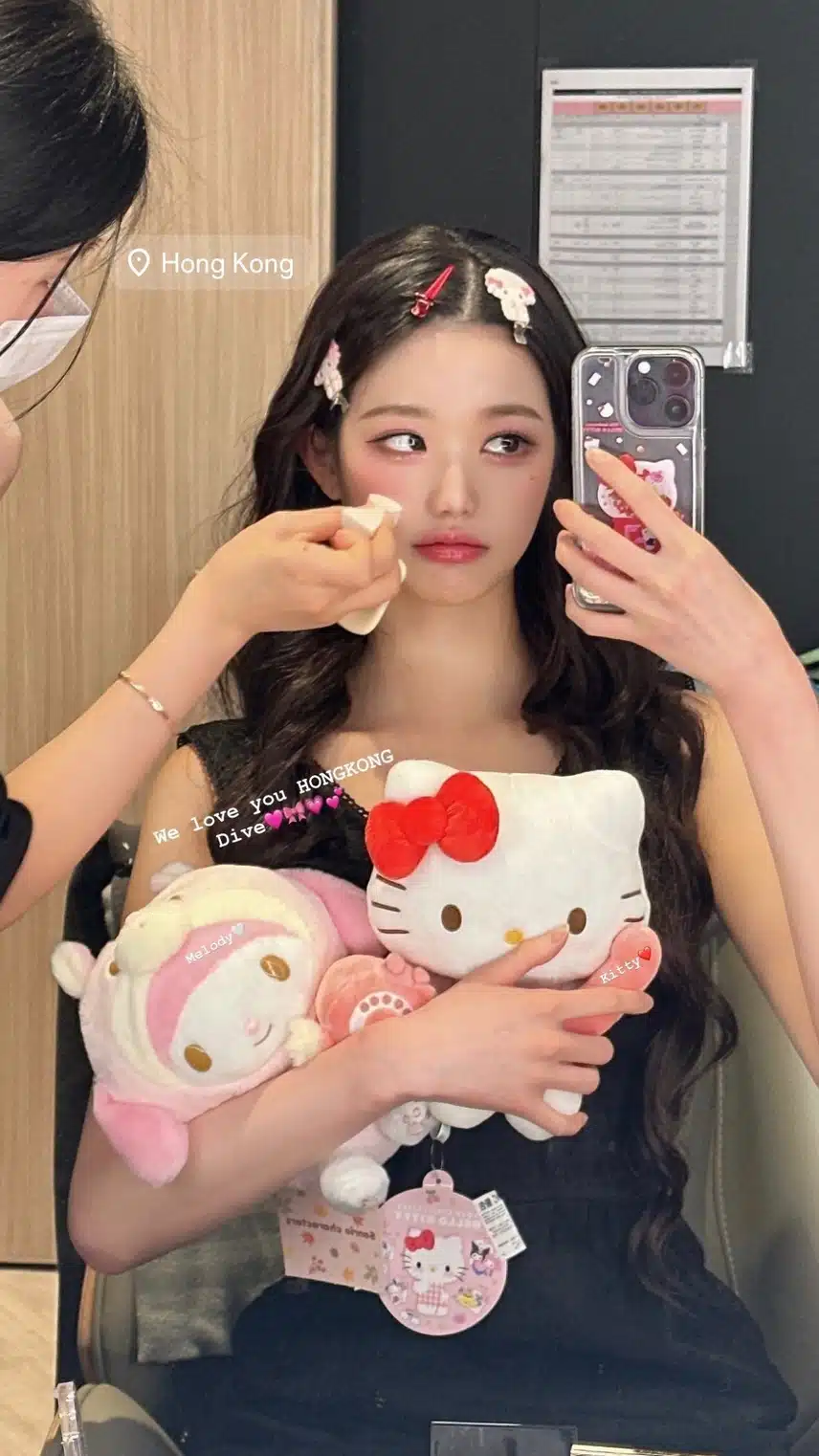 산리오 좋아하는 원영이ㅋㅋ