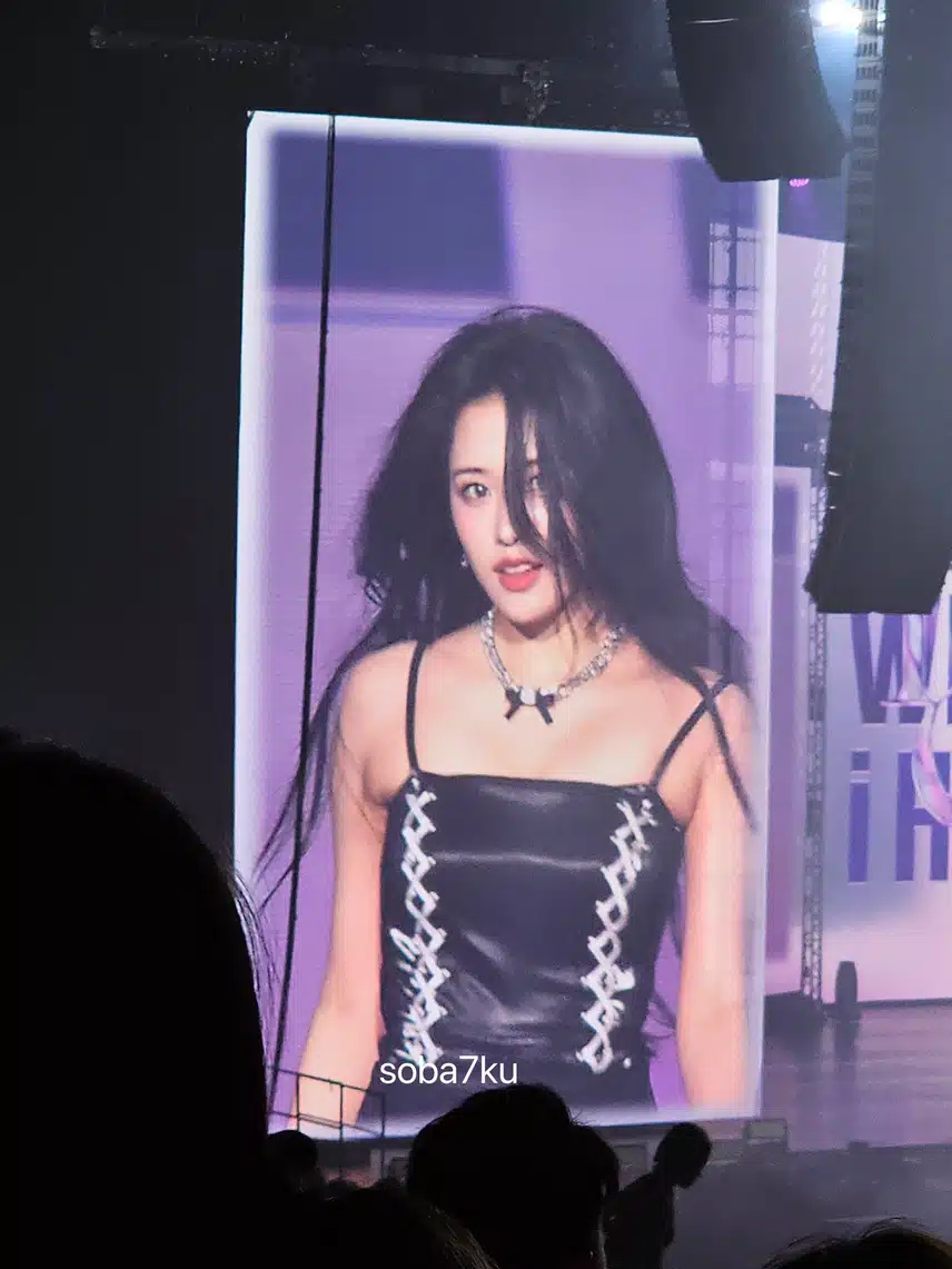 유진이 진짜 갈수록 핫걸이잖아😍