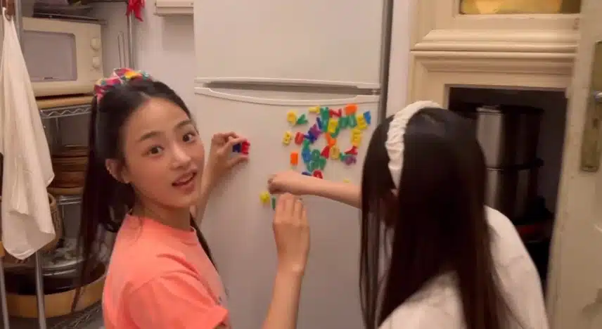 데뷔전의 민지랑 혜인이