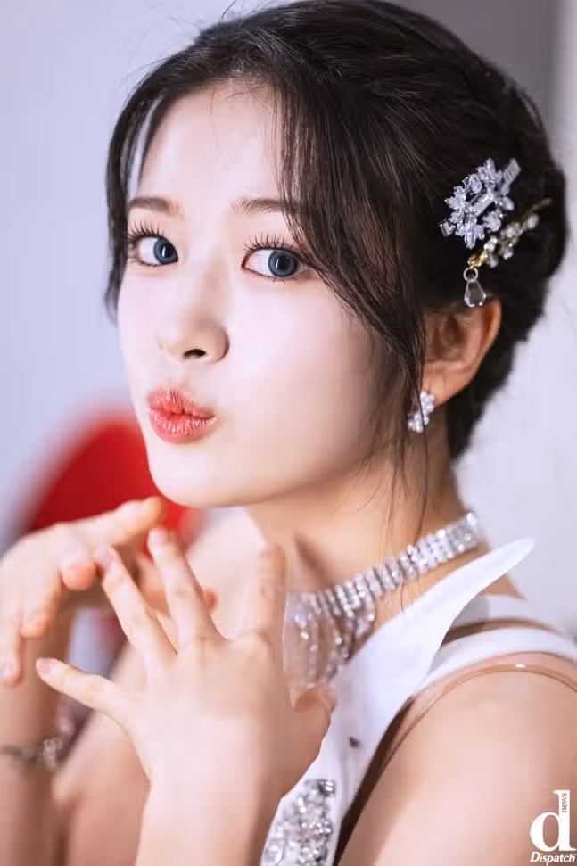 ㄹㅇ인형같은 안유진 