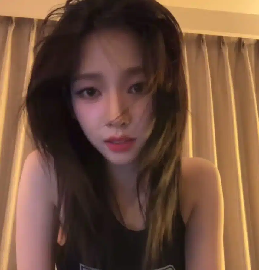 어제 카리나 라방에서 비주얼😲