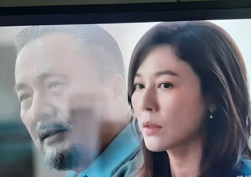 왜 떠나지 않는 지? 